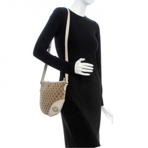 Gucci GG Canvas Bag - Picture 2 of 16